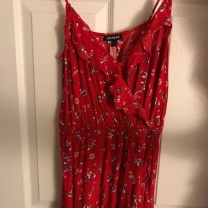Clothes/dresses *new/like new* size M-L